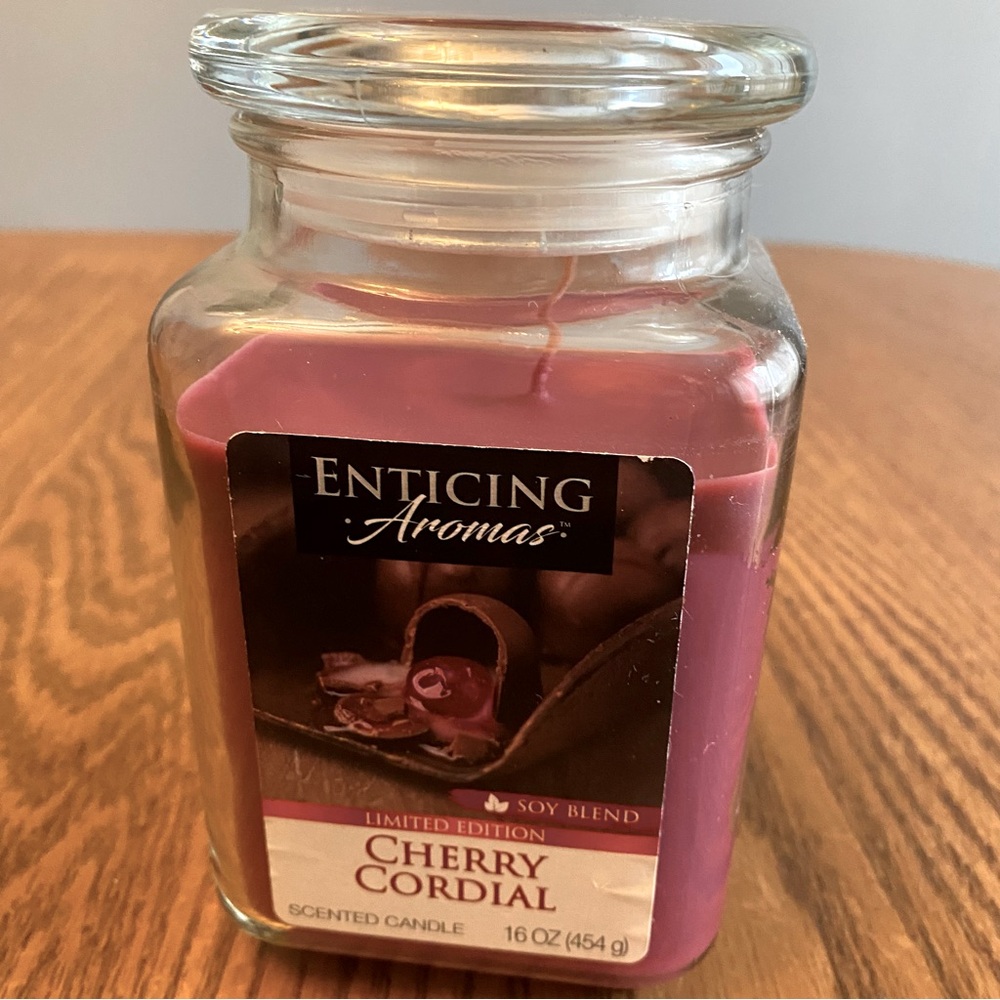 Cherry Cordial Scented Candle